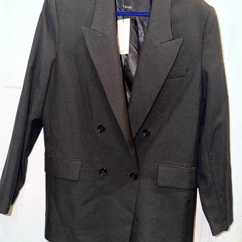 Classic Black Double-Breasted Blazer